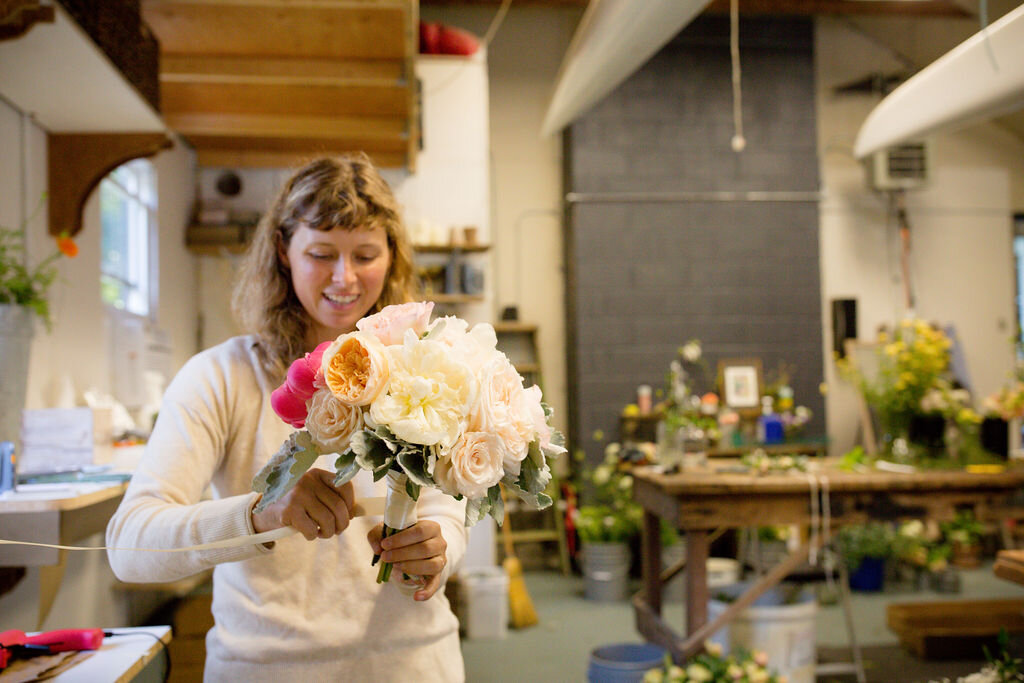 wren-floral-design-new-york-yacht-club-newport-rhode-island-wedding-photographer-wedding-florist-jen-lial-photography-134.jpg