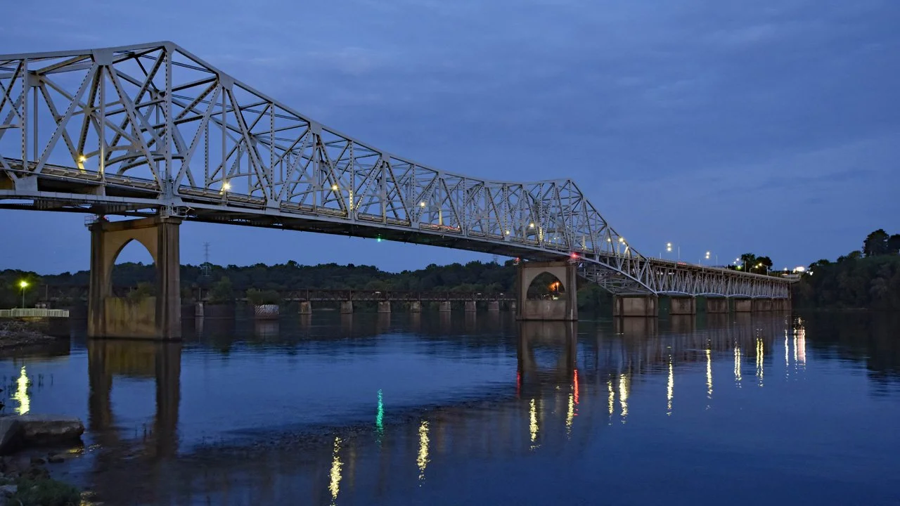 Reflections by the O'Neal4720.jpg