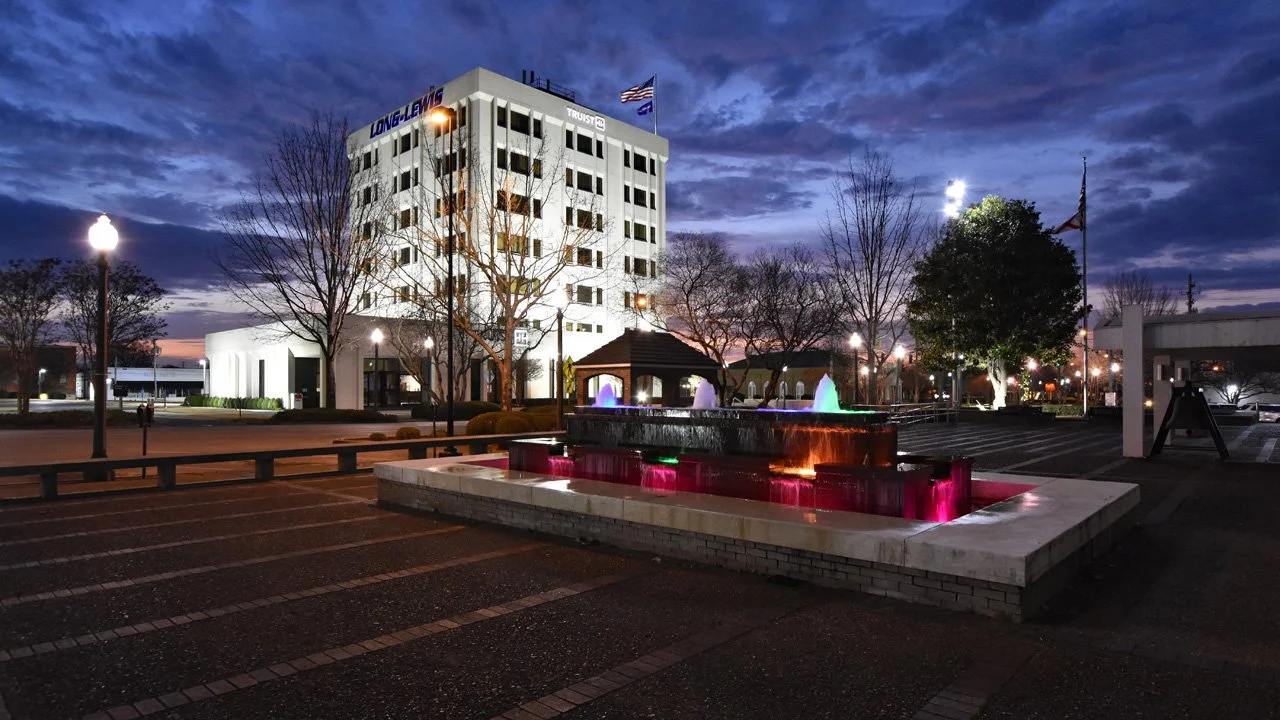 Early Morning by the Lauderdale County Court House4720.jpg