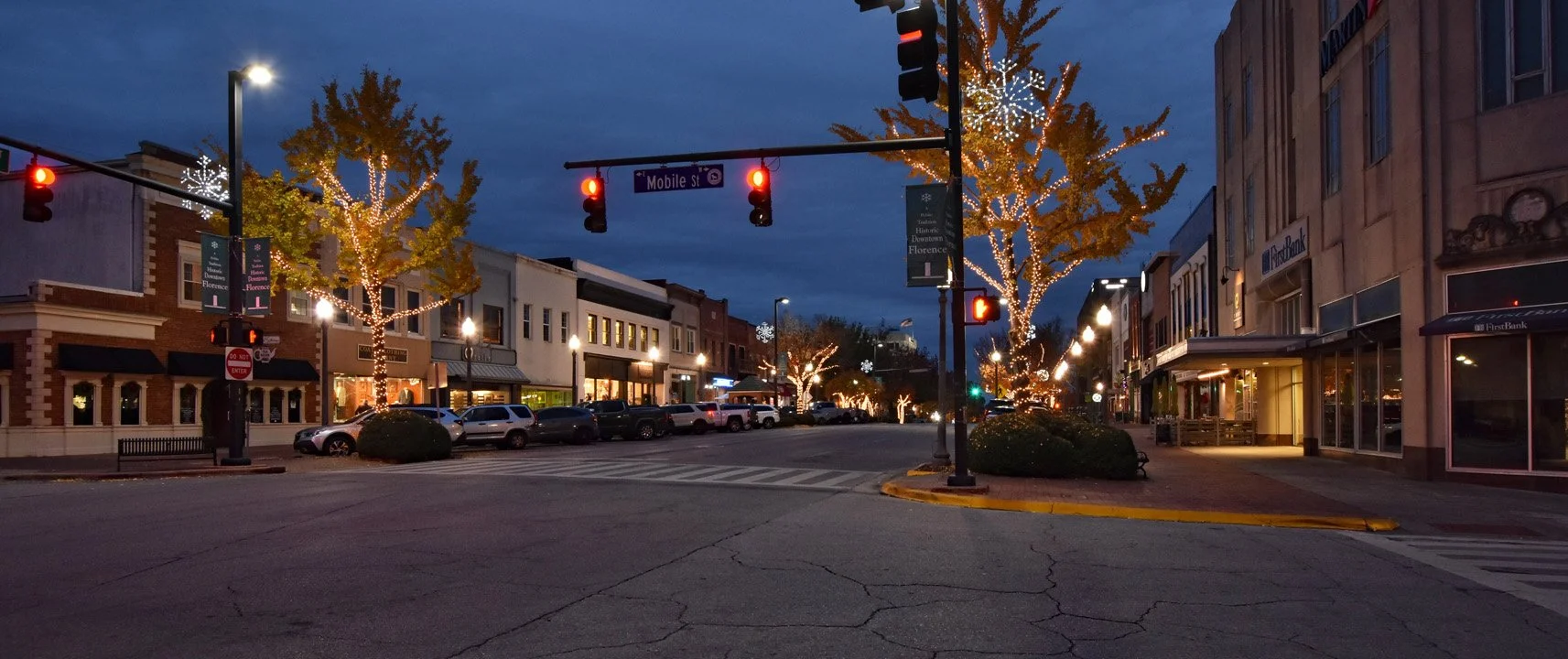 A Court Street Christmas4new720.jpg