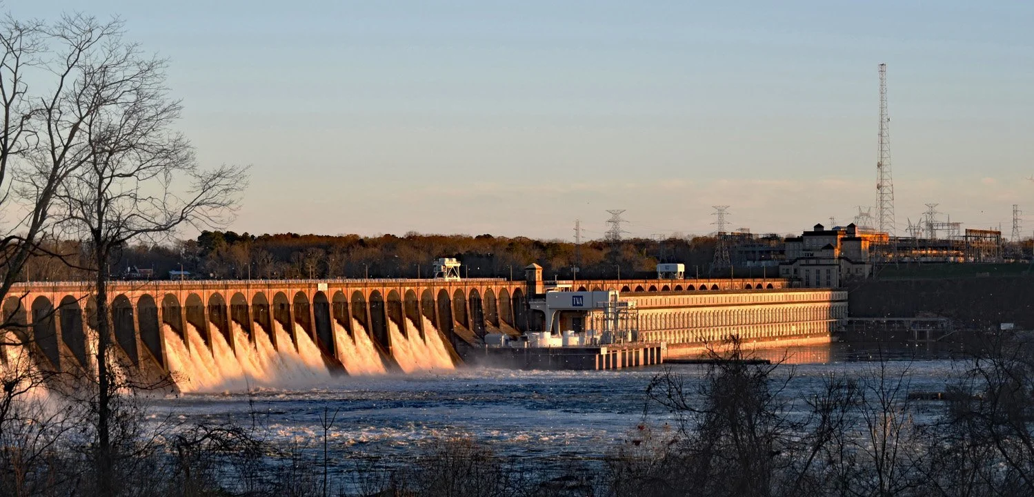 Open Spillways by Wilson Dam1720.jpg
