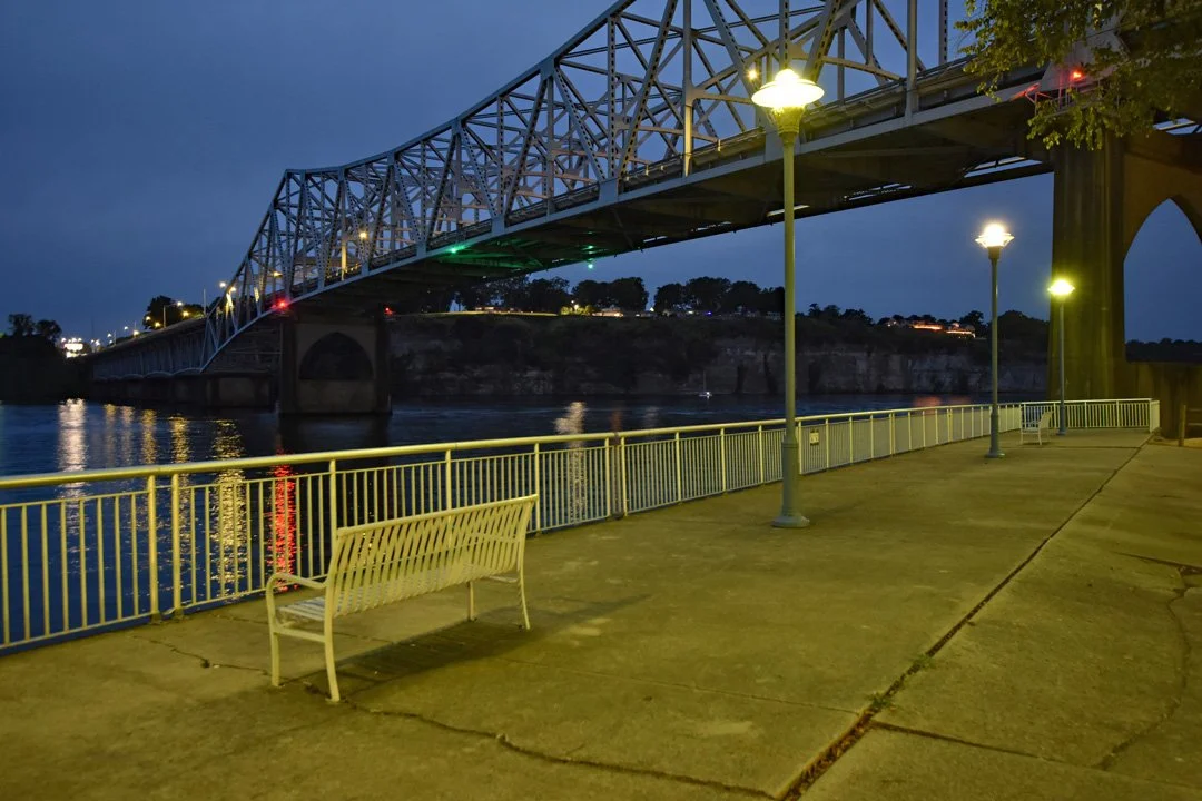Nightscape at the End of the Pier6720.jpg