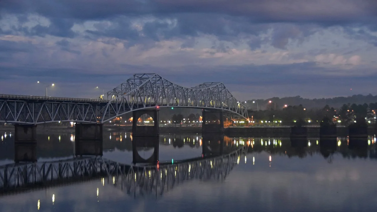 Foggy Morning by the O'Neal Bridge5720.jpg