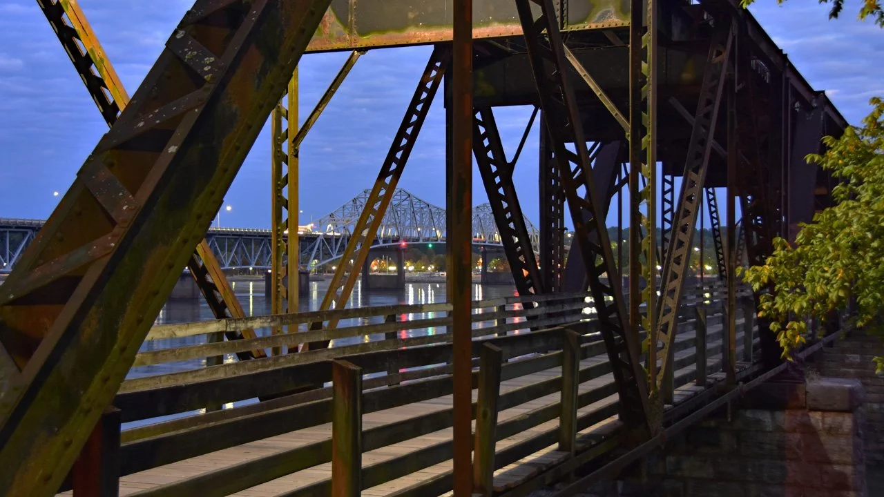 Angled View of the Old Railroad Bridge6720.jpg