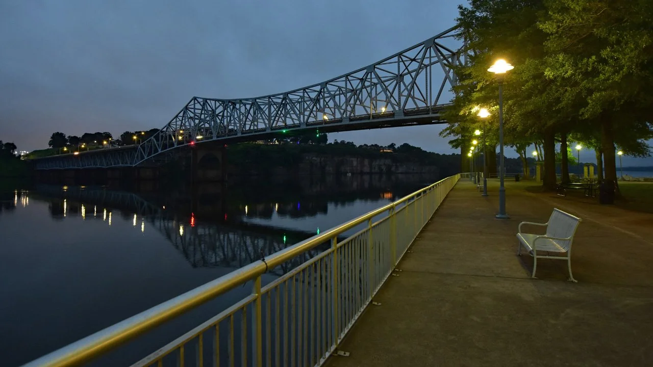Empty Bench by the Pier5720.jpg