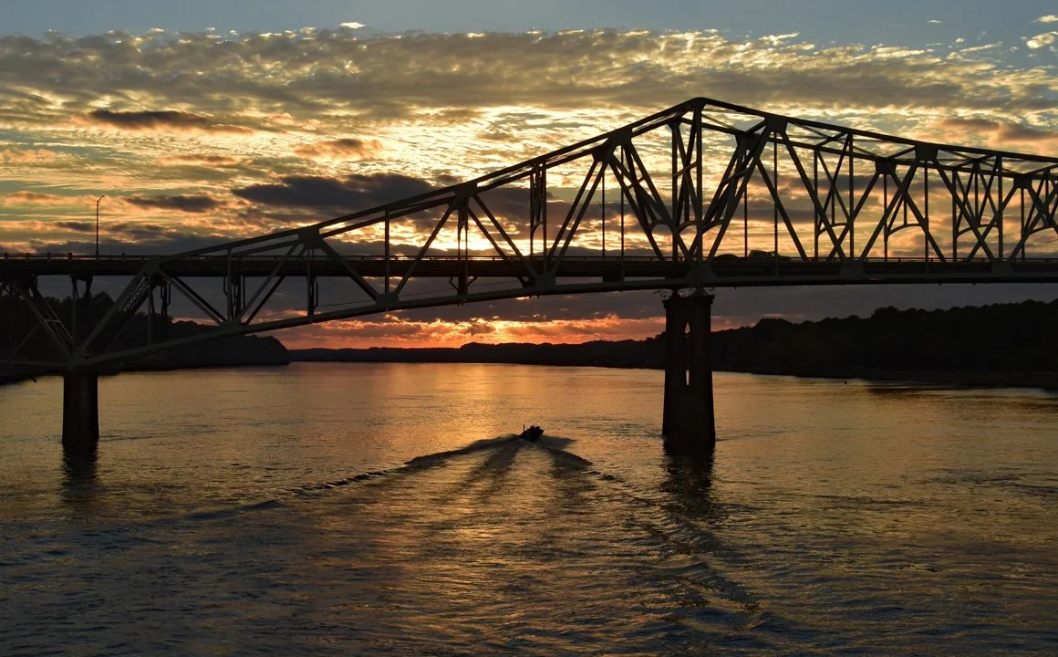 Cruising Home on the Tennessee720.jpg