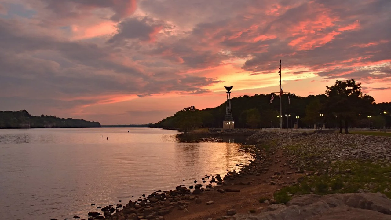 Sunset by the Marina8720.jpg