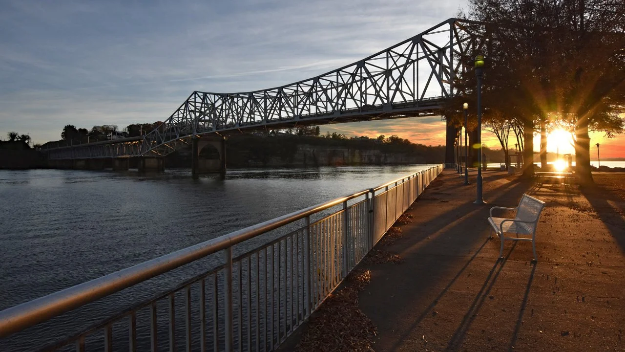 Sunset by the Pointe6720.jpg