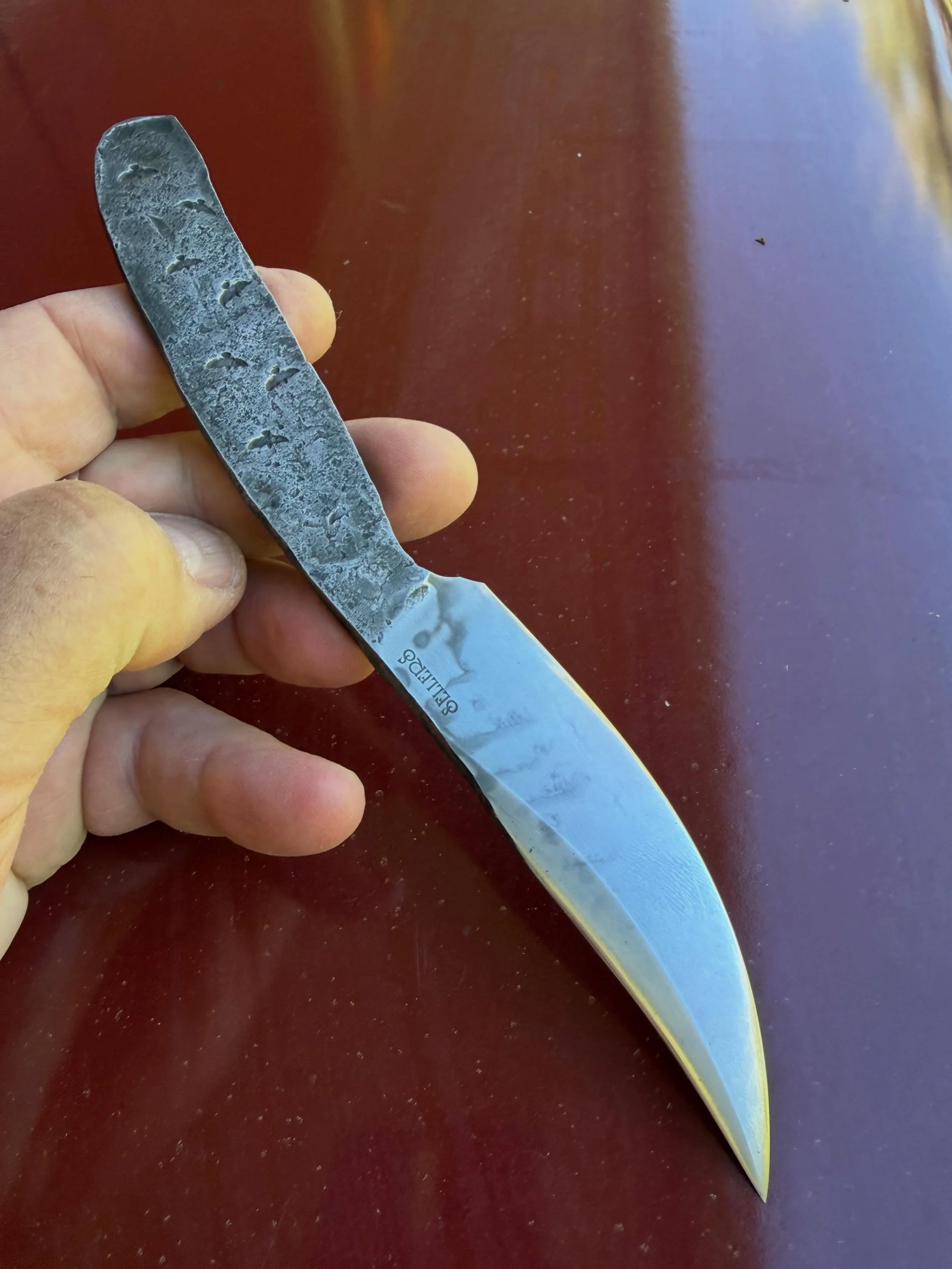 A hard using gift from my friend @sellersknives Brian is a calming force in the Blade Show hurricane of activity.  This piece will live in my shop and get a ton of use. Thanks again my friend. #briansellersknives #bladeshow #knivesconnectlives