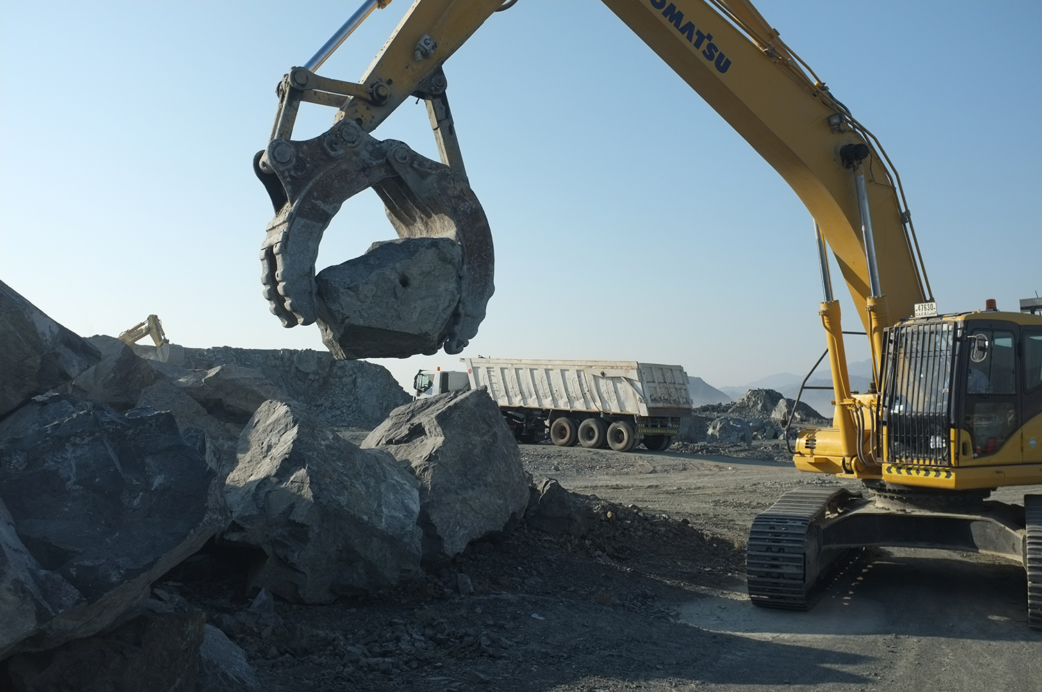  Collecting boulders for installation  Quarry yard, Fujairah 
