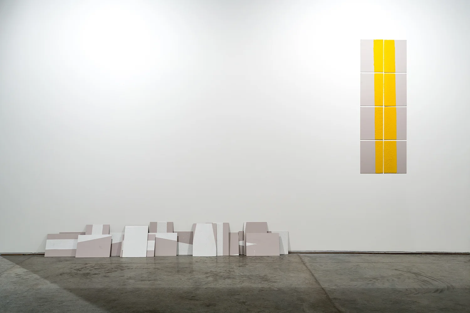 Installation view Gallery Isabelle van den Eynde