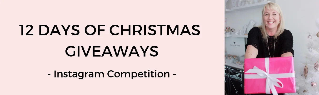 Christmas Giveaway Banner Blog.jpg