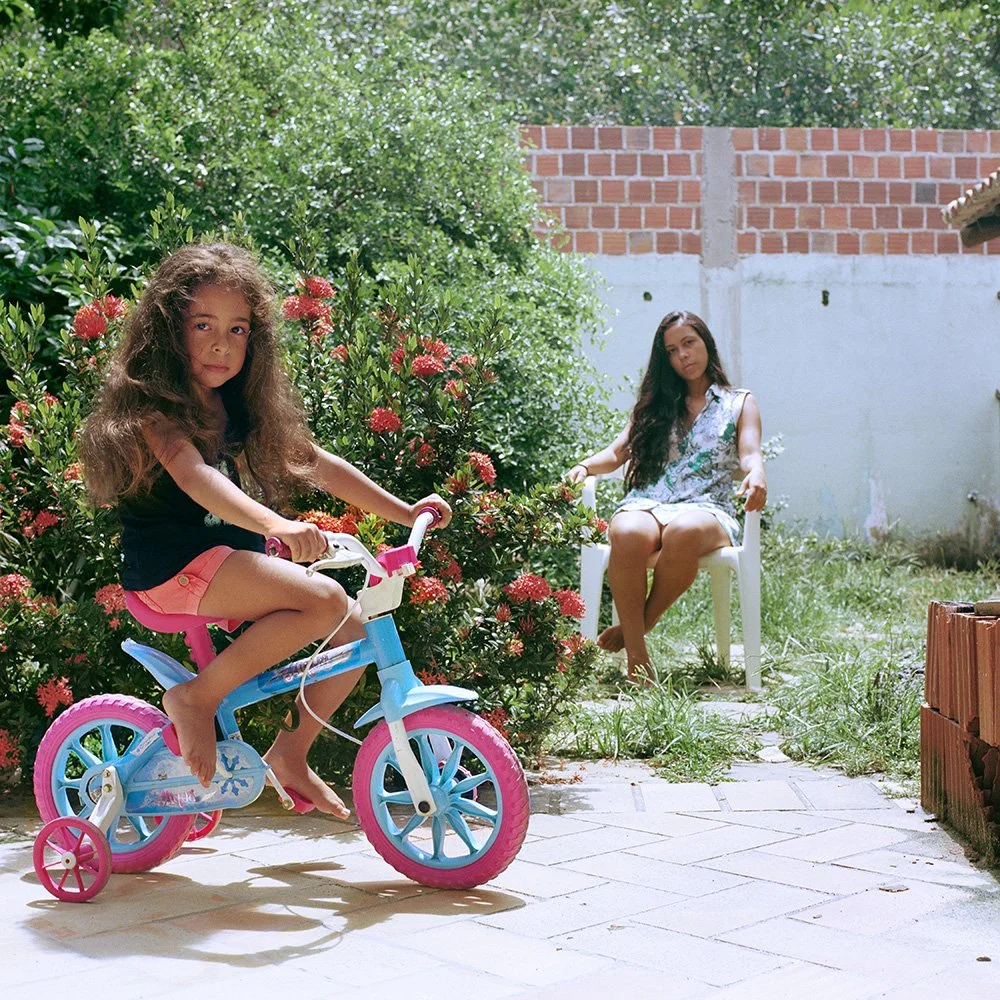 Camila_Franco Ribeiro Gomide_Sol e Tia Thaynah (1).jpg