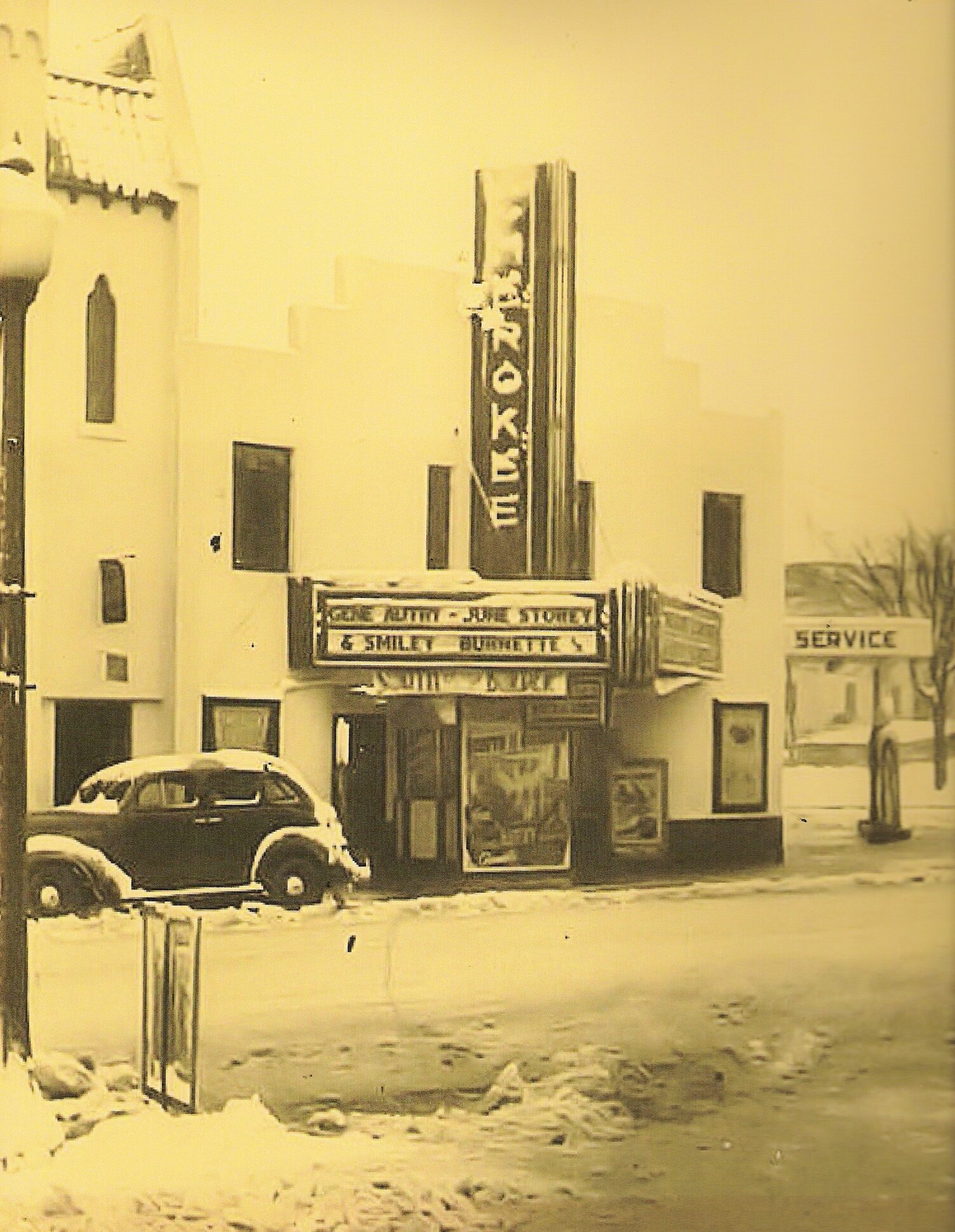 Theatre 1940s.jpg