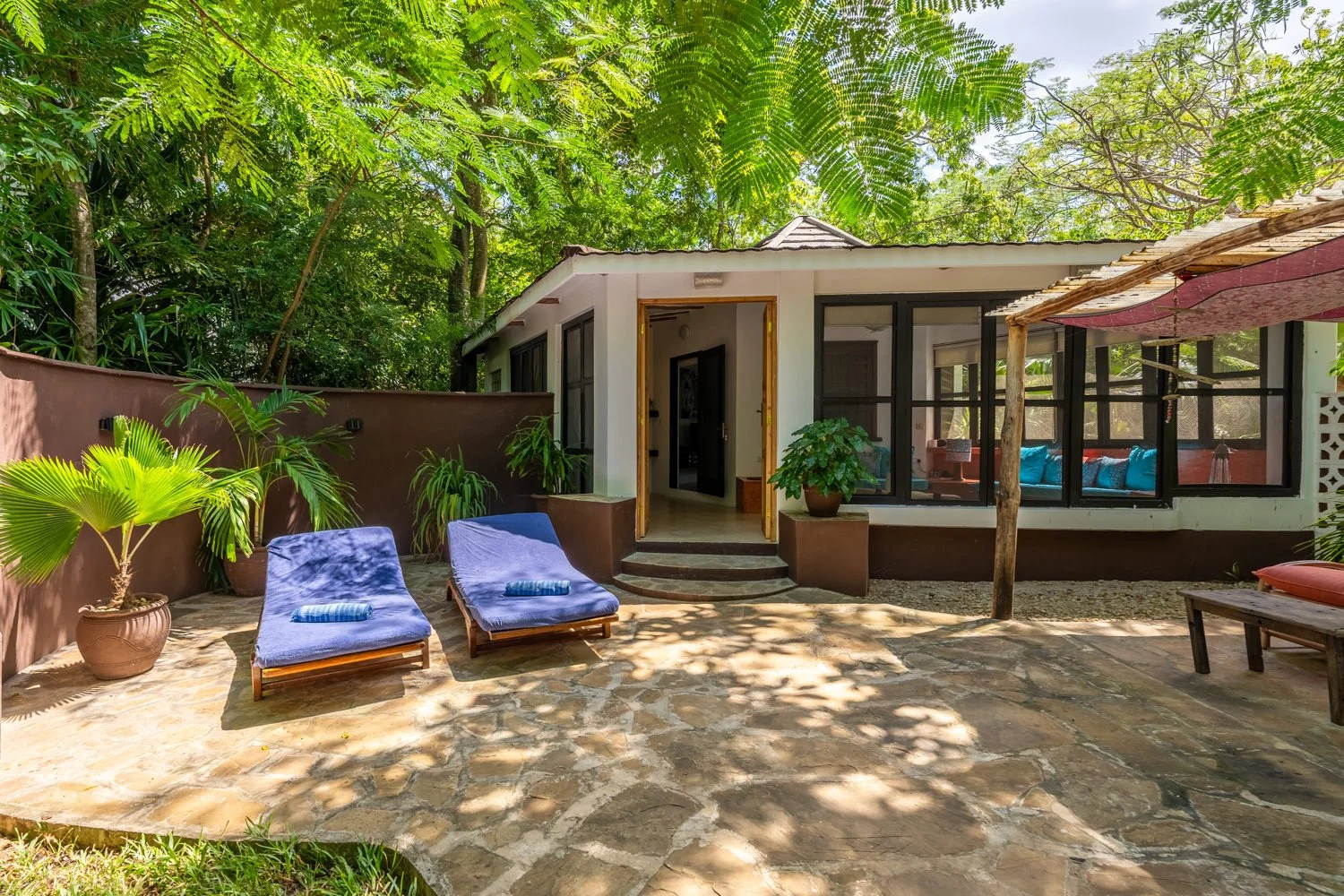 0015-Tequila Forest Cabana 2026-_A7V4548-HDR.jpg