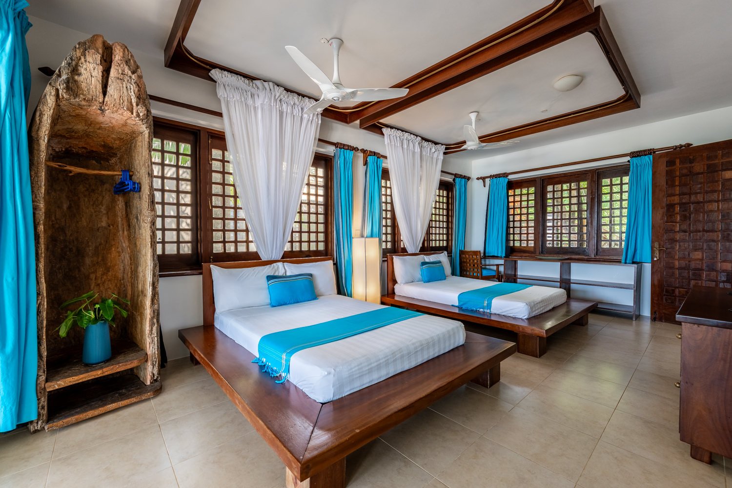 0024-Tequila Beach Cabana 2026-_A7V2522-HDR.jpg
