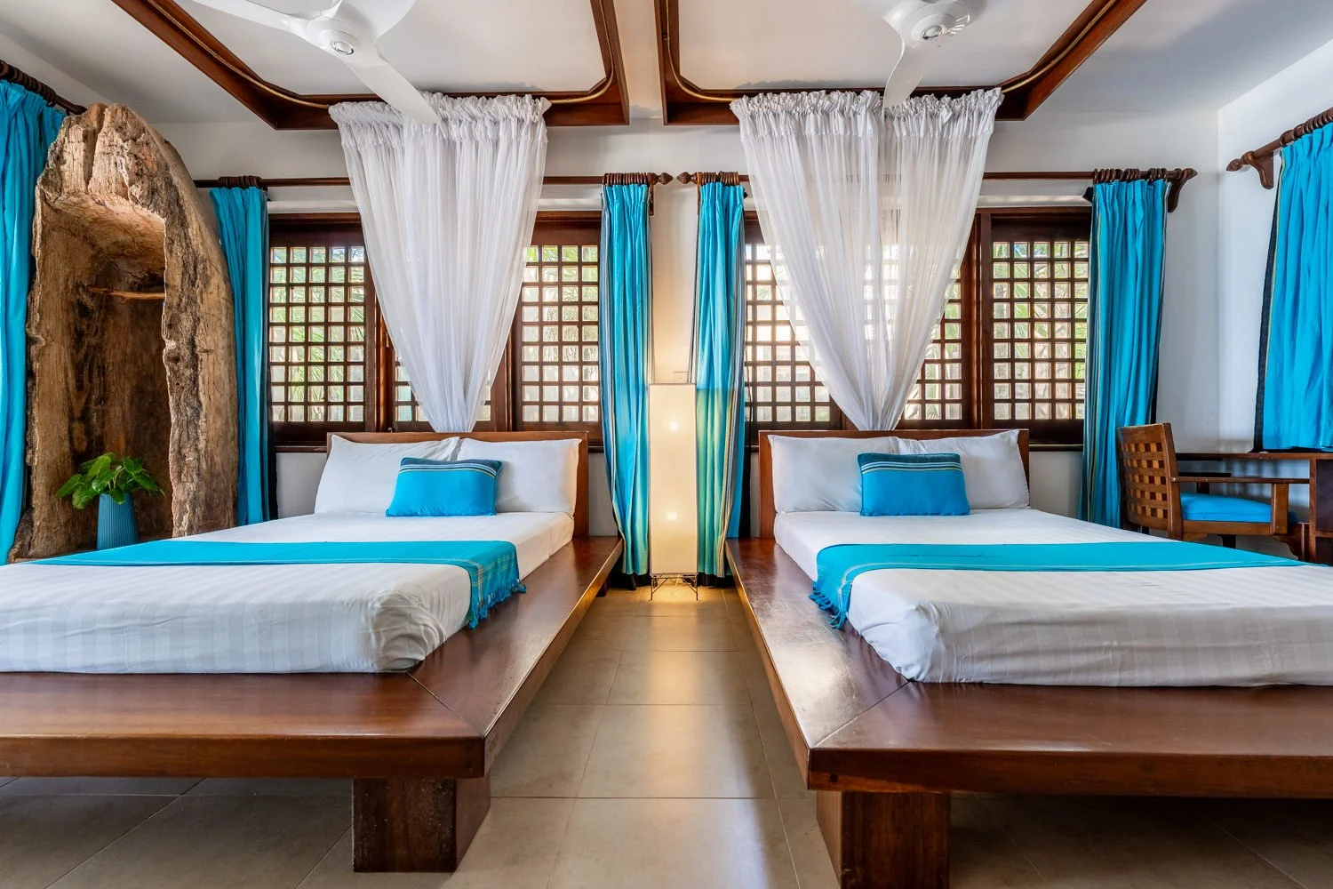 0025-Tequila Beach Cabana 2026-_A7V2525-HDR.jpg