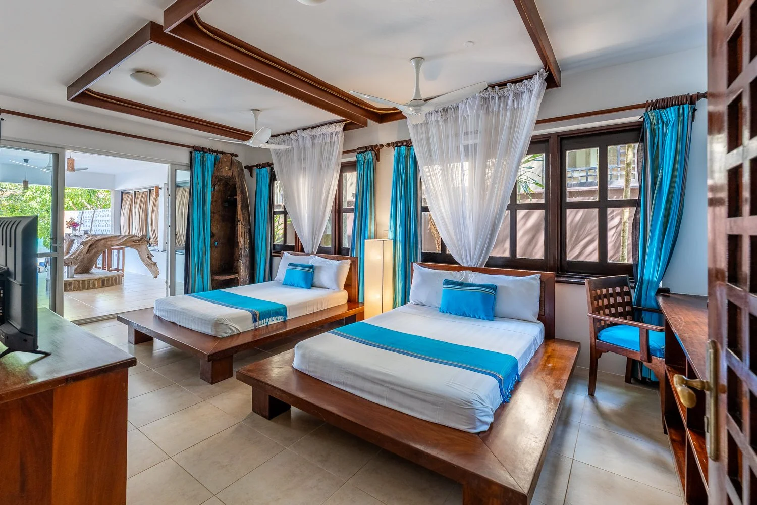 0042-Tequila Pool Cabana 2026-_A7V1823-HDR.jpg