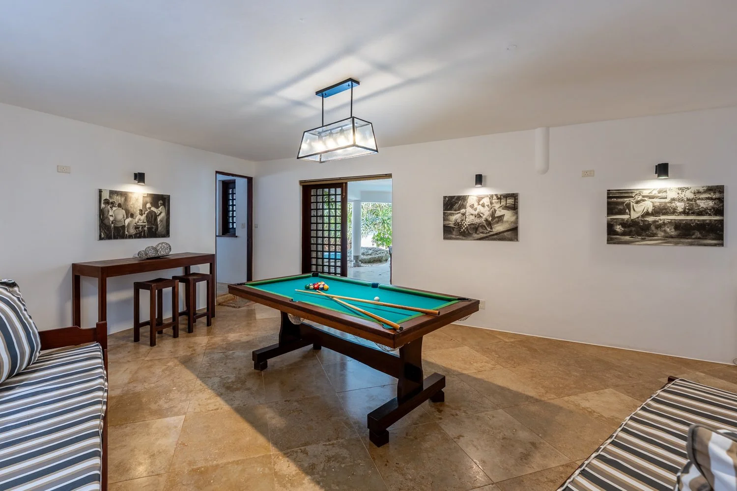 0005-Tequila Sunrise Villa 2026-_A7V2910-HDR.jpg