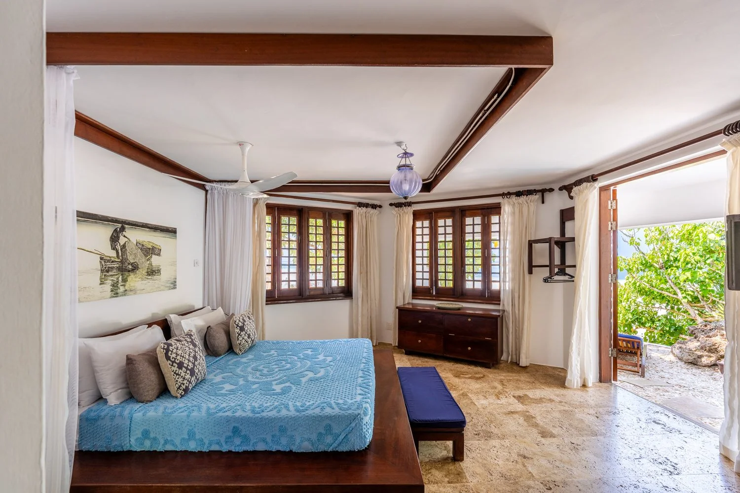 0014-Tequila Sunrise Villa 2026-_A7V2952-HDR.jpg