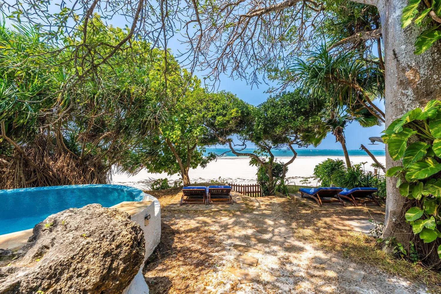 0026-Tequila Sunrise Villa 2026-_A7V3000-HDR.jpg