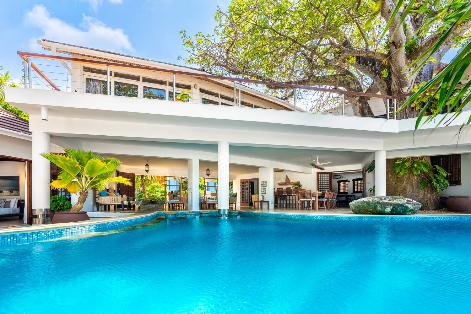 0033-Tequila Sunrise Villa 2026-_A7V3036-HDR.jpg