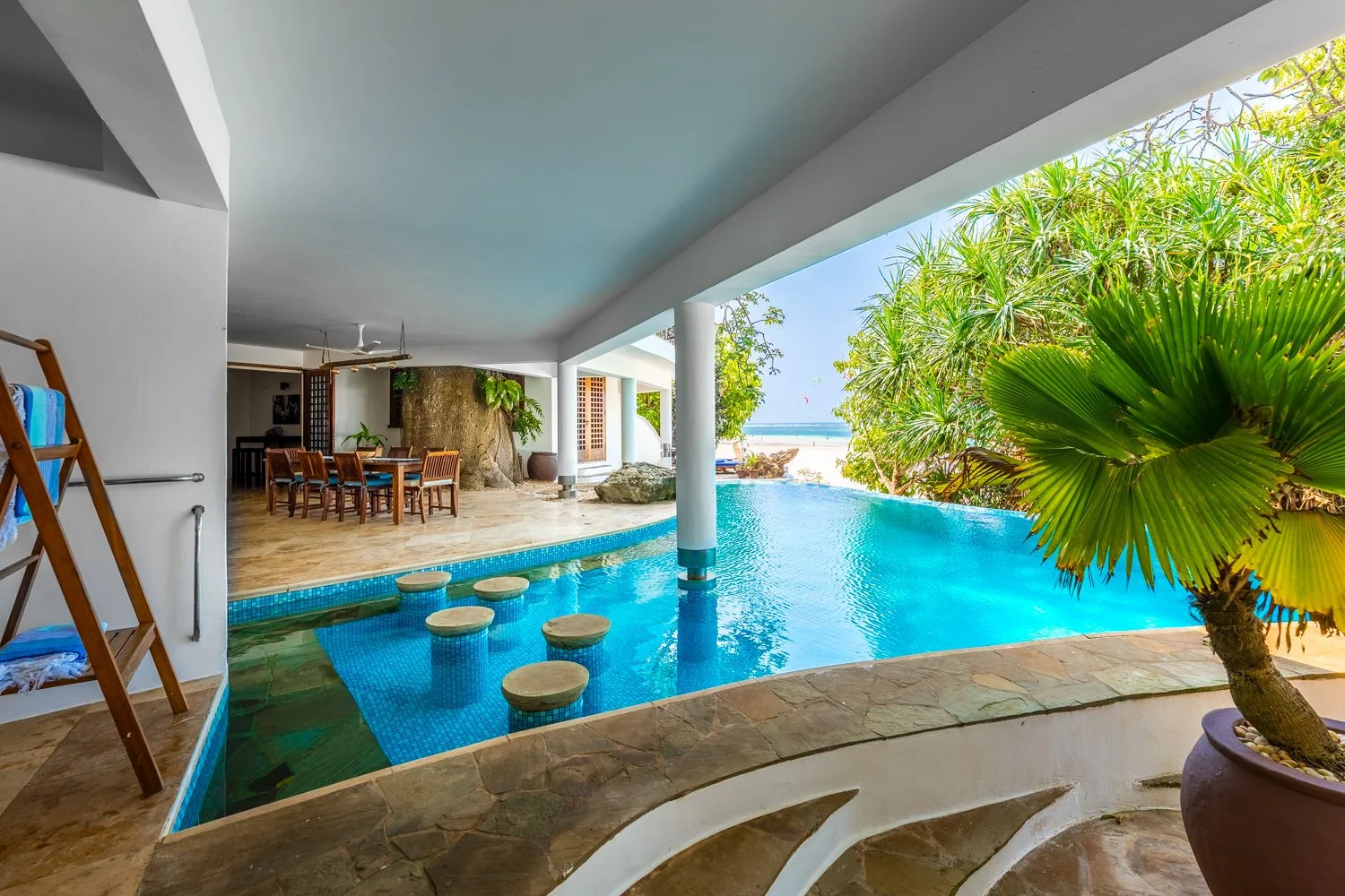 0038-Tequila Sunrise Villa 2026-_A7V3054-HDR.jpg