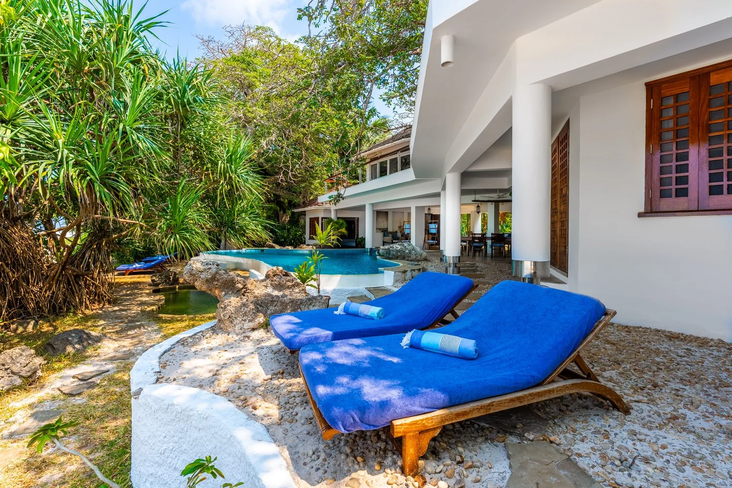 0040-Tequila Sunrise Villa 2026-_A7V3069-HDR.jpg