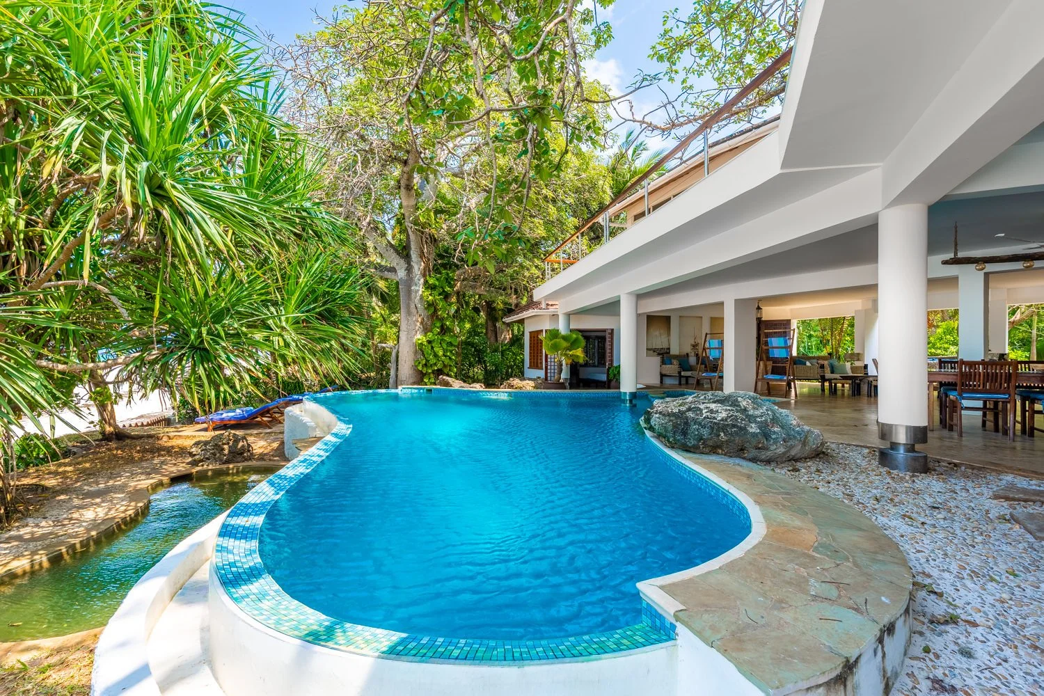 0041-Tequila Sunrise Villa 2026-_A7V3072-HDR.jpg