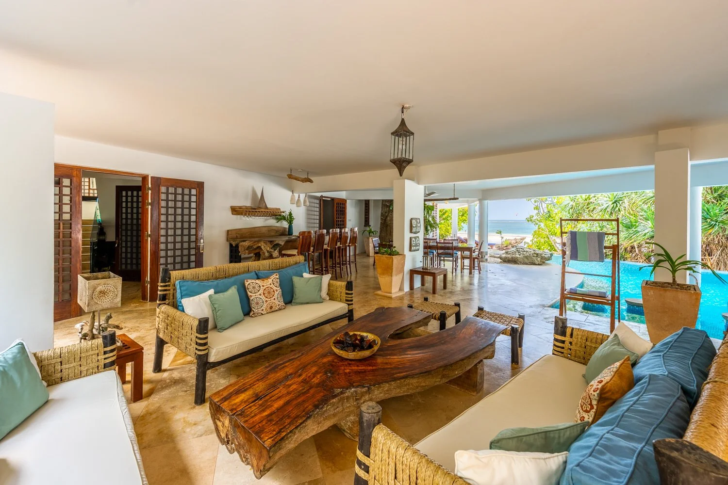 0048-Tequila Sunrise Villa 2026-_A7V3114-HDR.jpg