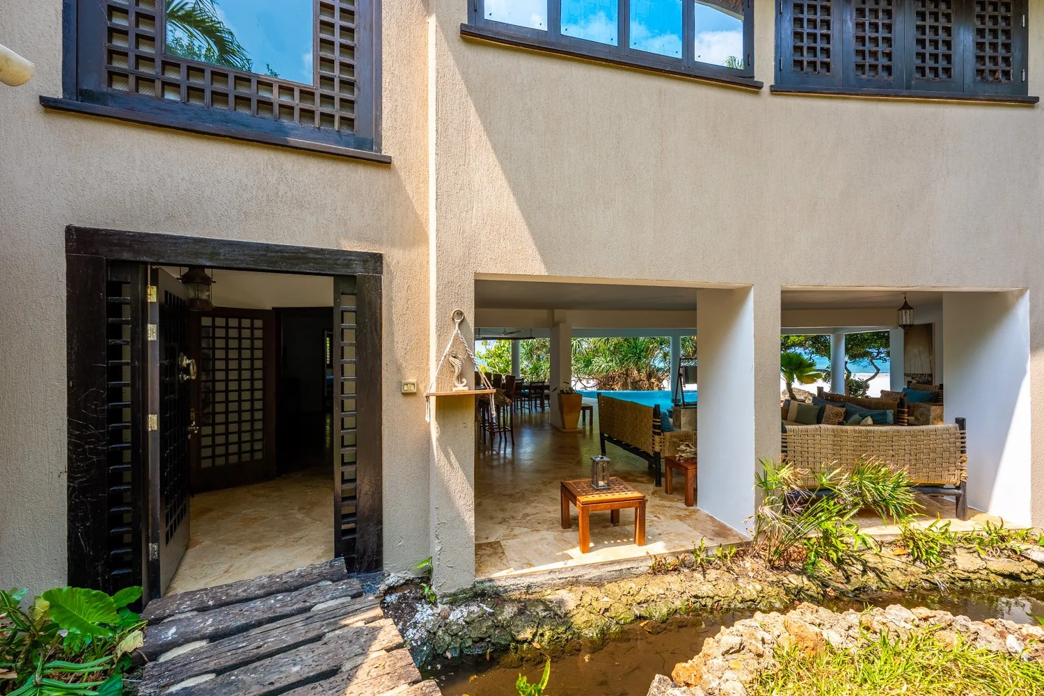 0056-Tequila Sunrise Villa 2026-_A7V3168-HDR.jpg
