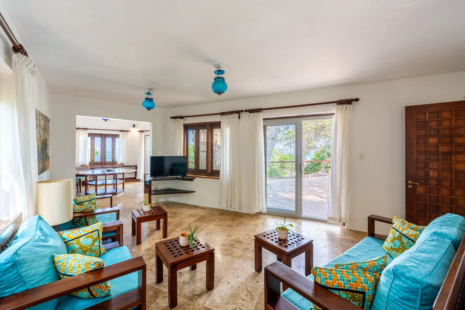 0105-Tequila Sunrise Villa 2026-_A7V3453-HDR.jpg