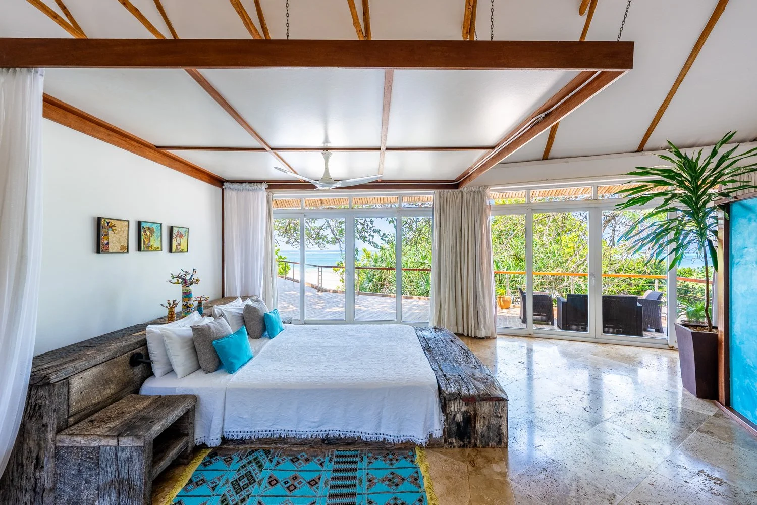 0108-Tequila Sunrise Villa 2026-_A7V3471-HDR.jpg