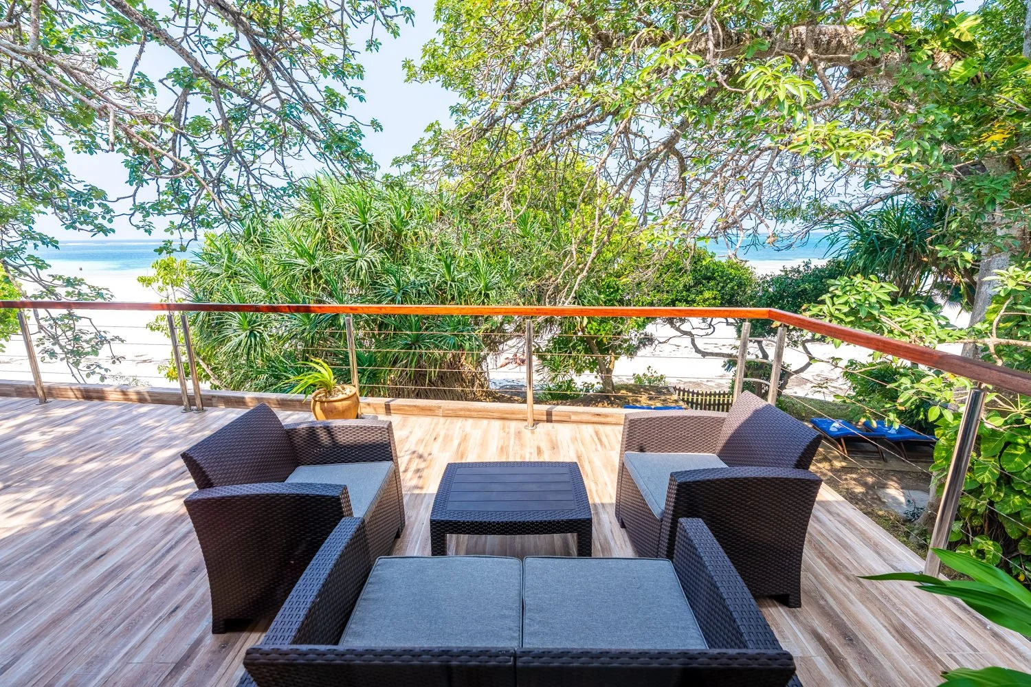 0109-Tequila Sunrise Villa 2026-_A7V3474-HDR.jpg