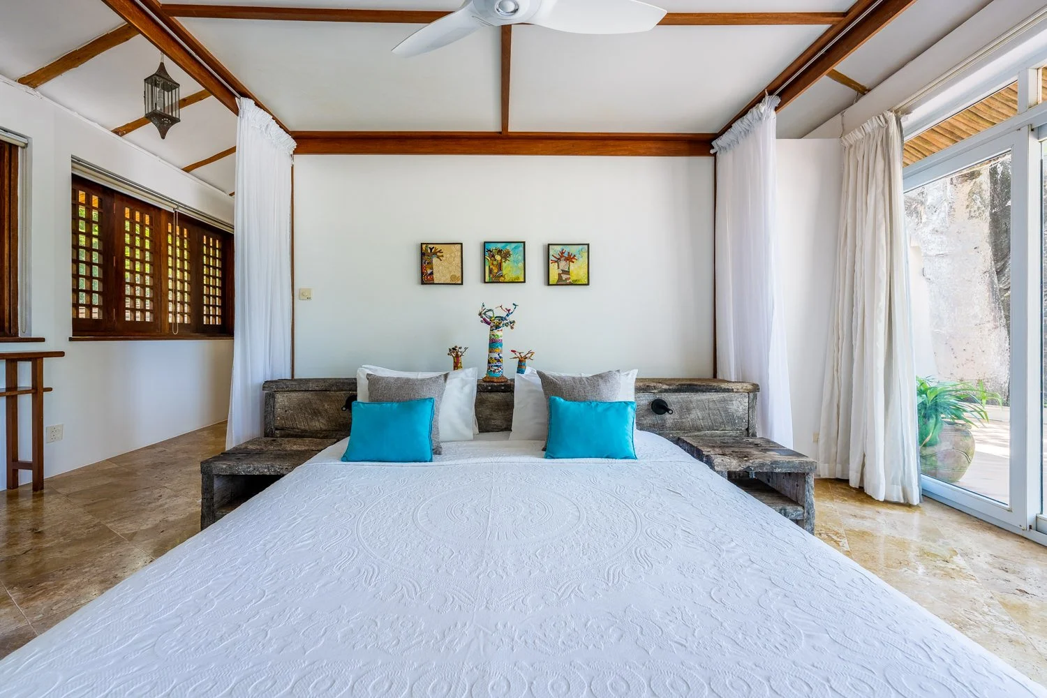 0113-Tequila Sunrise Villa 2026-_A7V3489-HDR.jpg