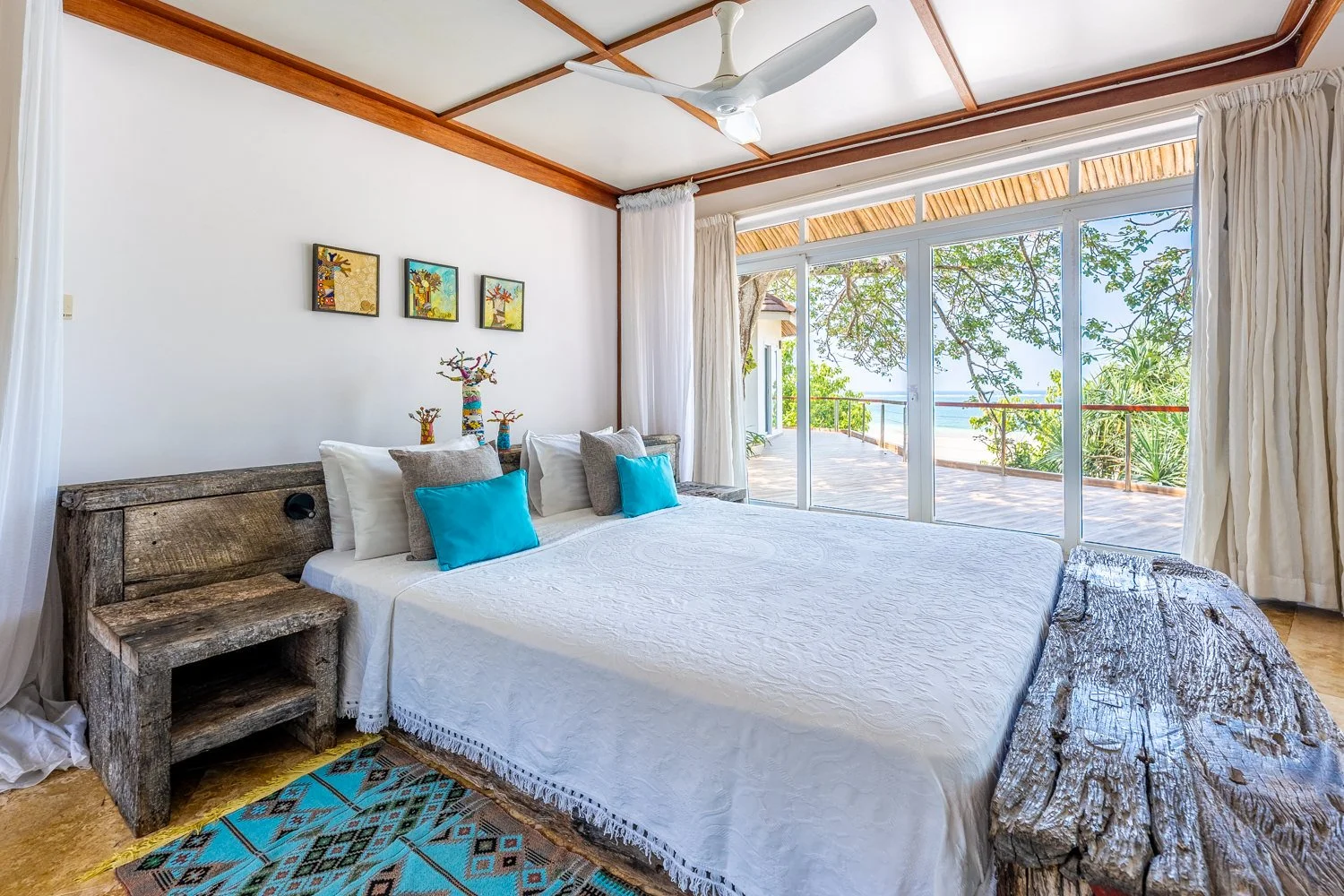 0115-Tequila Sunrise Villa 2026-_A7V3498-HDR.jpg
