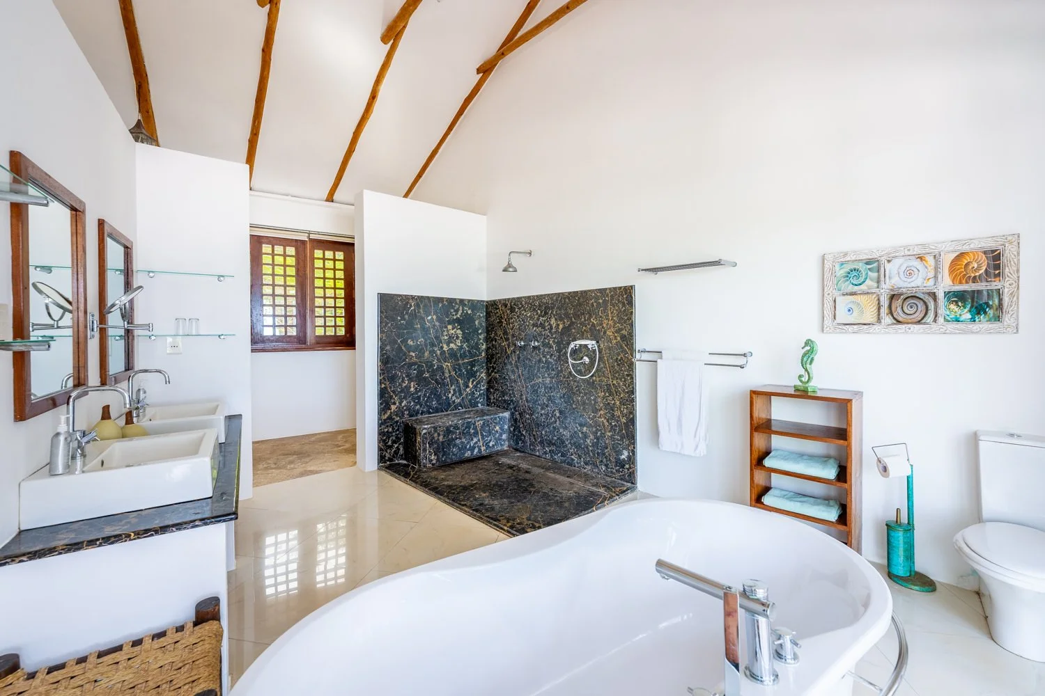 0125-Tequila Sunrise Villa 2026-_A7V3567-HDR.jpg