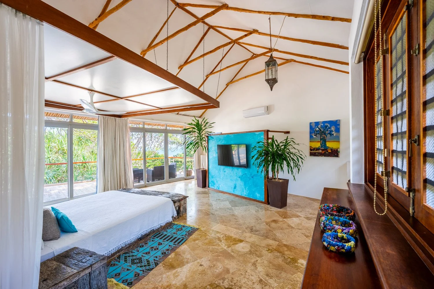 0129-Tequila Sunrise Villa 2026-_A7V3603-HDR.jpg