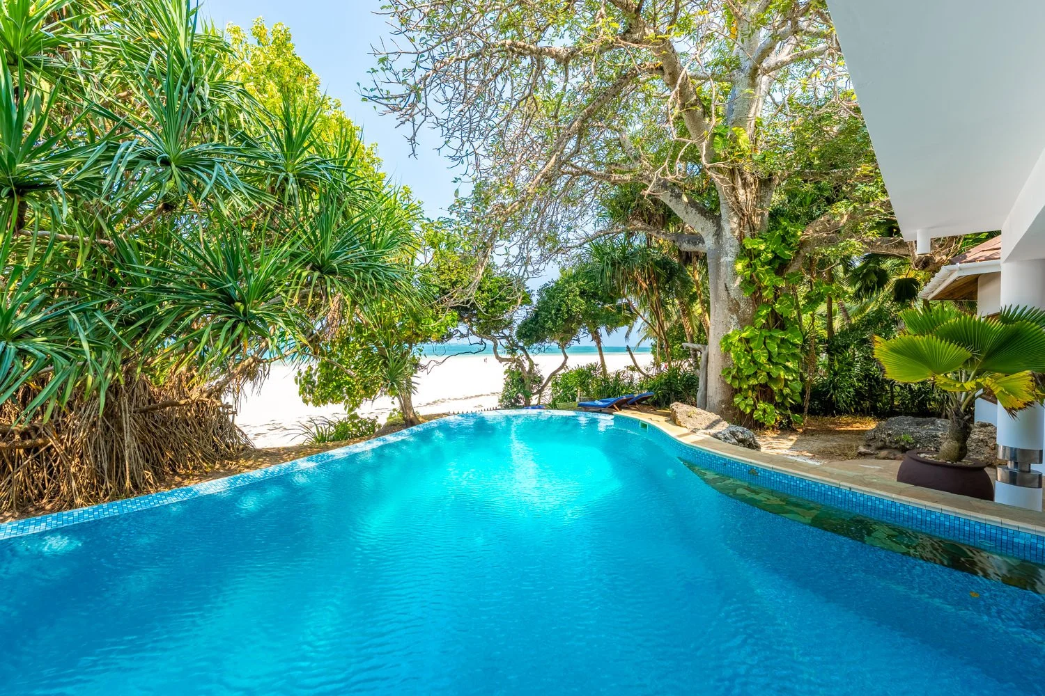 0133-Tequila Sunrise Villa 2026-_A7V3621-HDR.jpg