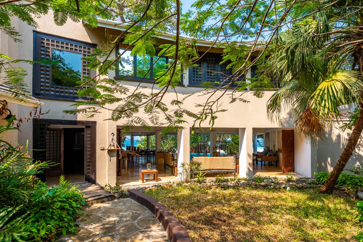 0138-Tequila Sunrise Villa 2026-_A7V3648-HDR.jpg