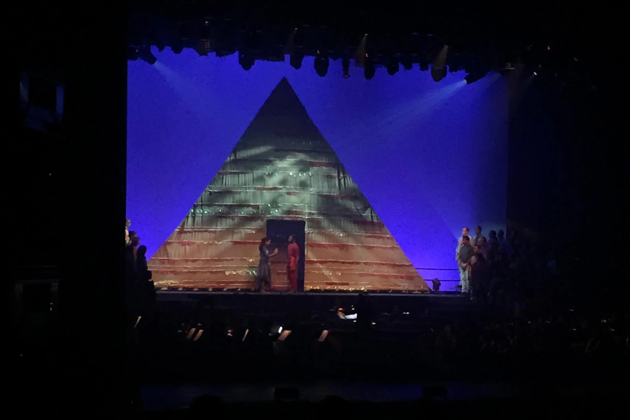 Aida - Pyramid.jpg
