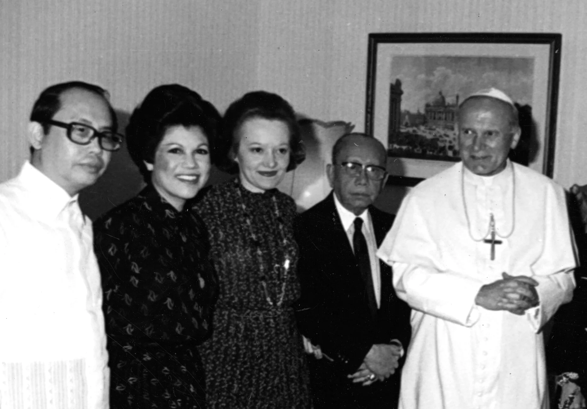 Romulo Family with Pope John Paul II