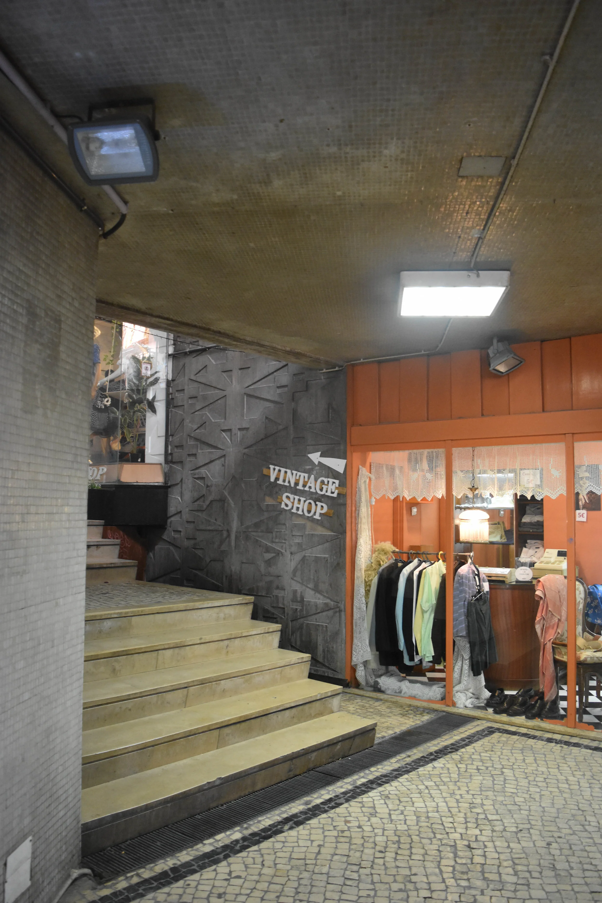 The shop is a bit hidden. Continue to follow the ——->,