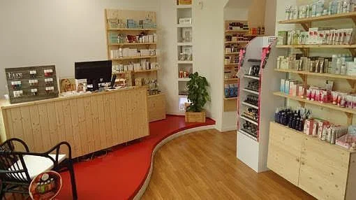 Brands include Benecos , Sante , Dr. Hauschka Med , and Mona & Leo .