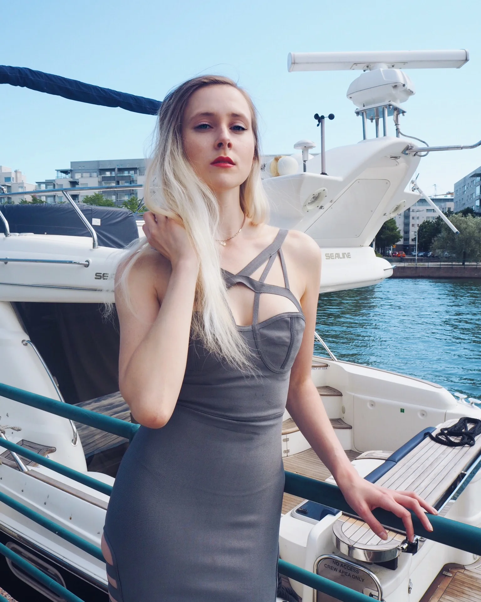 yachtmodel-6.jpg