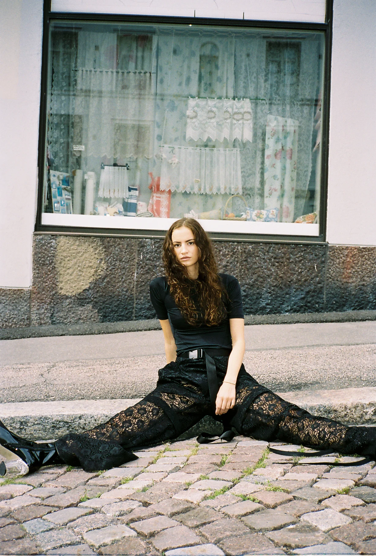 R1-05372-0012 copy.jpg