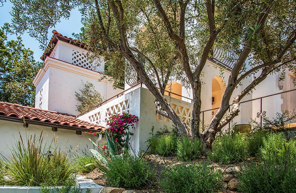 LA-Spanish-Revival-Style-Home.jpg