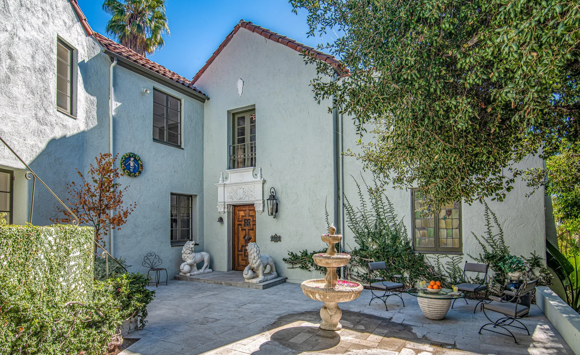 Home Front Build - Bonvue-Nolasco 01-Entry Court-Low Res.jpg