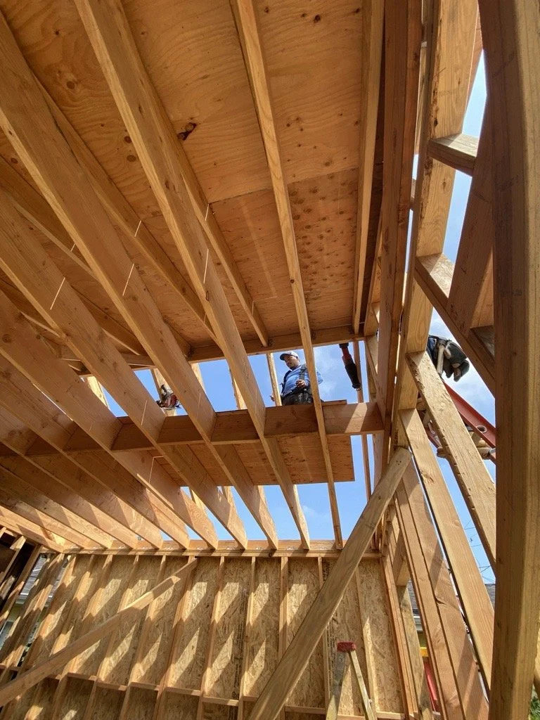 Woodbeamsconstruction (1).jpg