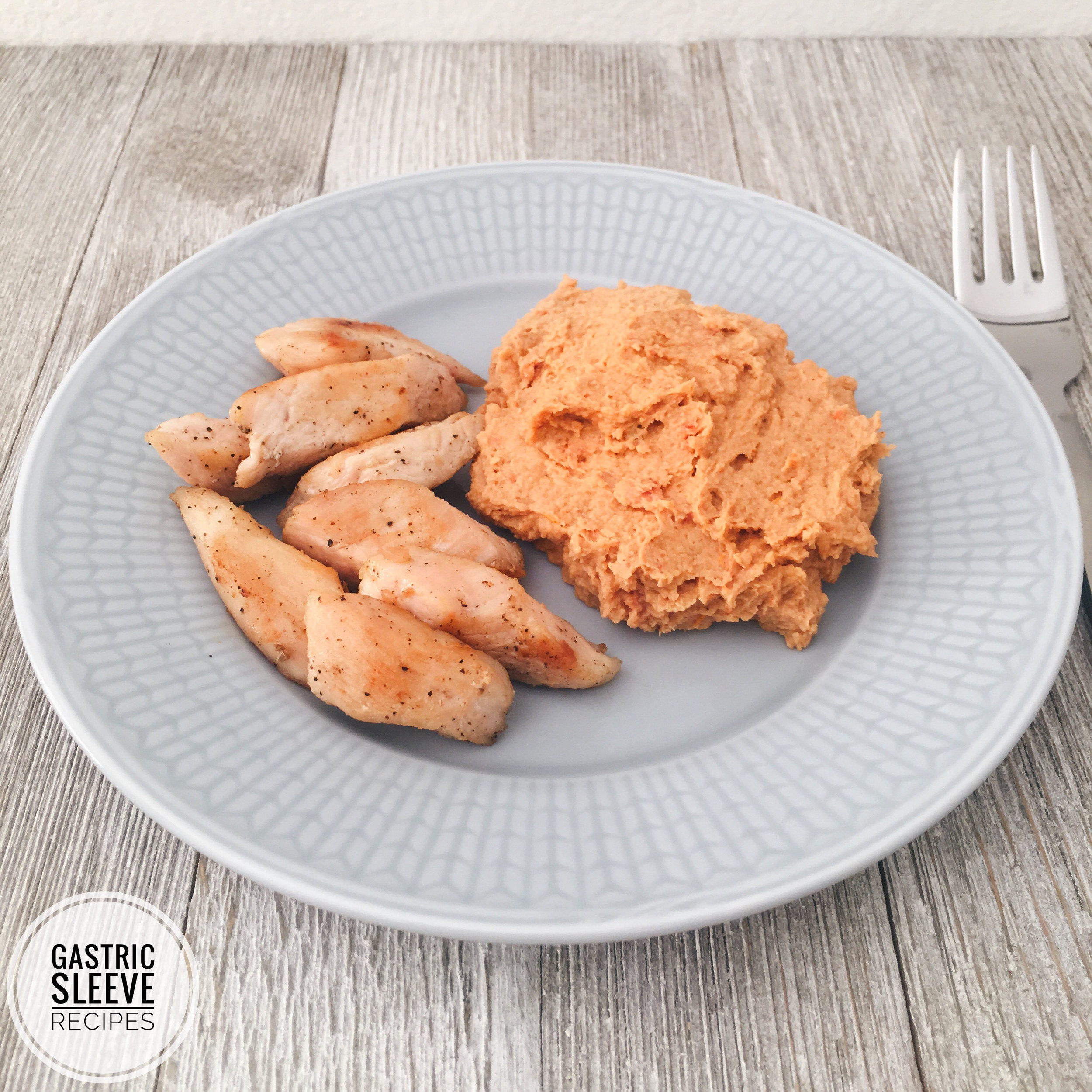 pollo-con-tomate-secado-hummus-wm.jpg